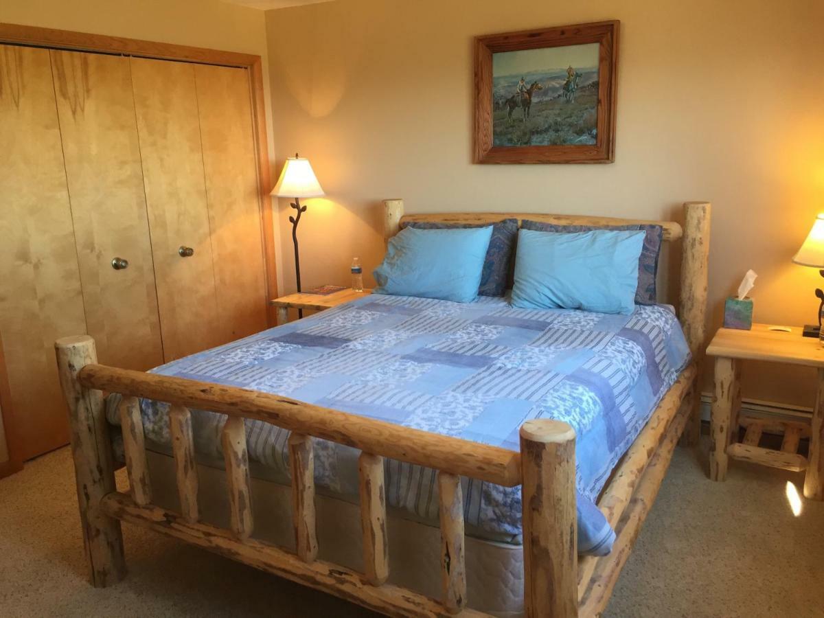 Fish Creek House Bed & Breakfast Silver Star 외부 사진